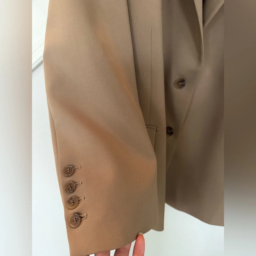 The Frankie Shop Bea Blazer sz M Latte $385 - Picture 4 of 6